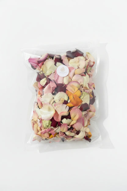 Mix pétales de rose séchés multicolores — conditionnement artisanal | The Originea