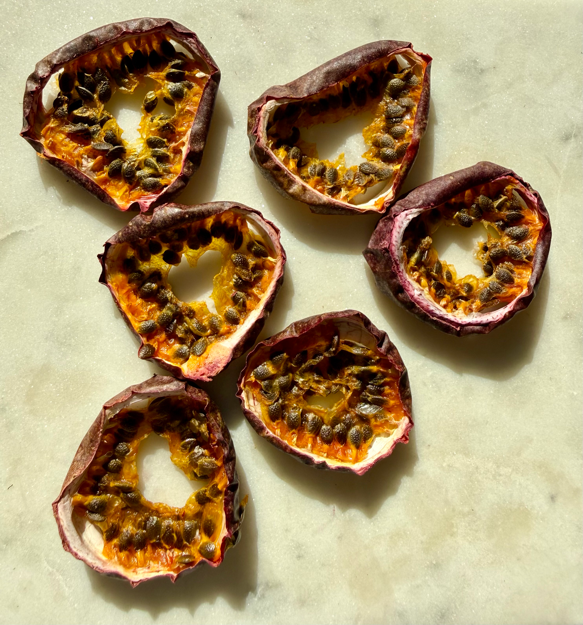 Fruits de la Passion Séchés Bio d'Argentine — Maracuja déshydraté artisanal | The Originea
