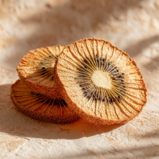 Tranches de kiwis séchés artisanaux vert et croquant — The Originea
