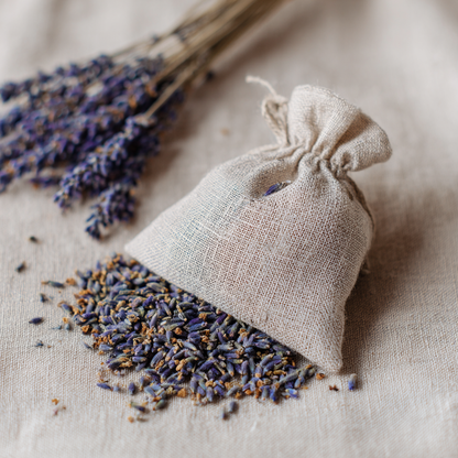 Lavande de Provence séchée artisanalement sur lin violet, cocktails infusions décoration, The Originea